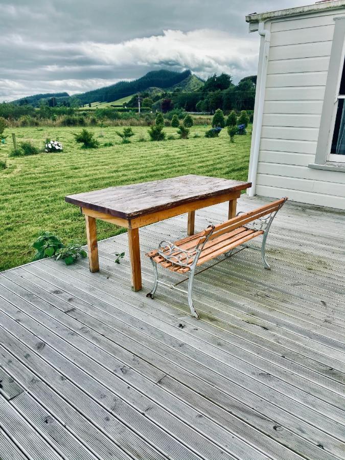 Saffron Cottage Manakau Exterior foto